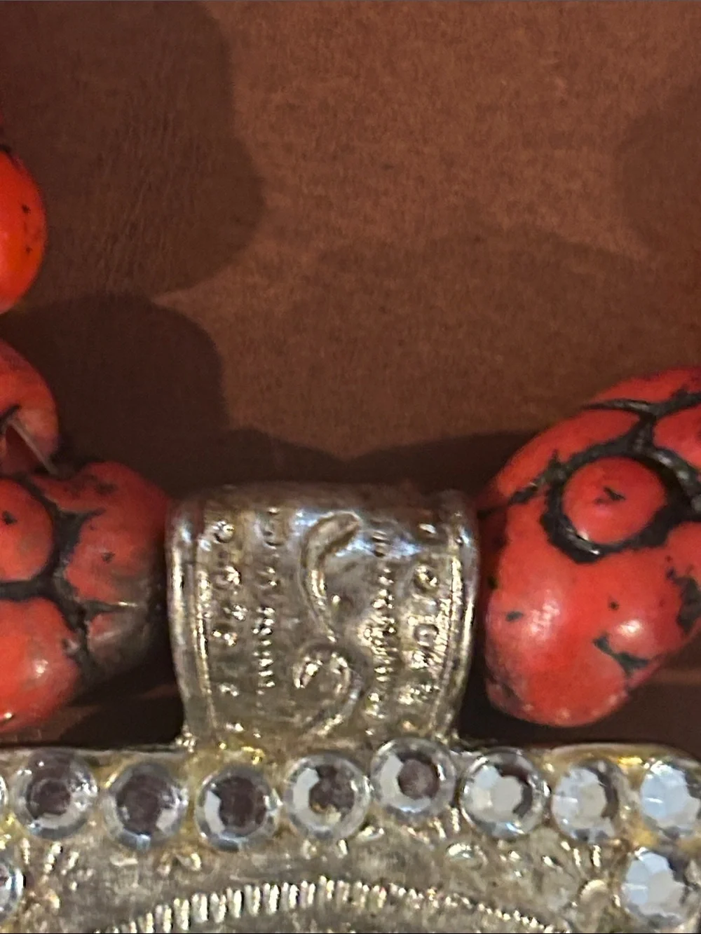 Vintage You &i Bold reddish 2 Guns Bead Necklace w/ Ornate Silver Cross Pendant